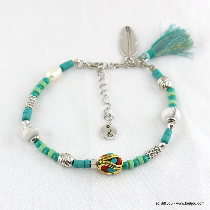 Bracelet de pieds en perles avec pendentif en plume métallique et pompon tassel en tissu vert Bracelet de pieds en perles avec pendentif en plume métallique et pompon tassel en tissu vert