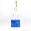 Sac à bandoulière chaîne pochette cuir véritable irisé festonné nuage femme 0923001 bleu foncé