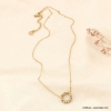 Collier casual chic en acier inoxydable médaillon cristaux pour femme 0123091 doré