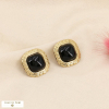 Boucles d'oreilles carrées clip vintage acier inoxydable cabochon résine 0323515 noir