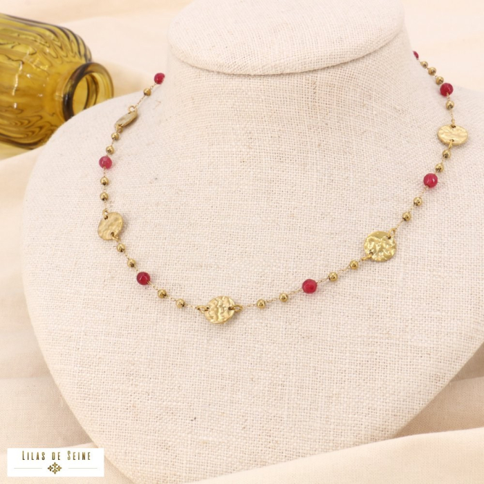 Collier ras de cou disques martelés acier inoxydable et billes en pierre naturelle 0123536 fushia