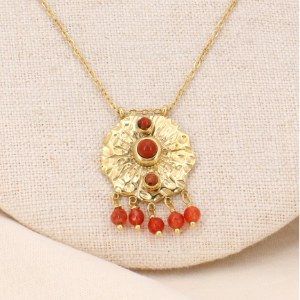 Collier pendentif nénuphar acier doré, cabochons et breloques en pierres véritables 0123573 orange foncé