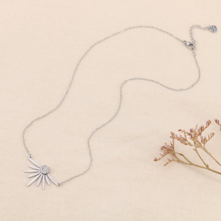 Collier acier inoxydable pendentif demi-fleur strass 0123617 argenté