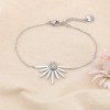 Bracelet acier inoxydable pendentif demi-fleur strass 0223582 argenté
