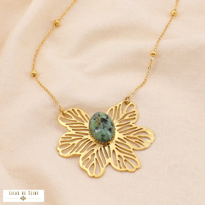Collier acier inoxydable bohême fleur ajourée cabochon pierre 0124558 vert