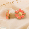 Boucles d’Oreilles Clip Acier Inoxydable Marguerite Émaillée 0325006 rose nude