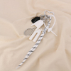 Bijou de sac ou porte-clés métal tenue de sport 0825005 blanc