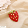 Broche épingle fraise acier inoxydable émail 0525011 rouge
