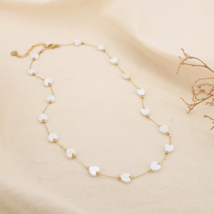 Collier cœurs nacre naturelle chaîne acier inox. 0125159 blanc