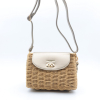 Sac bandoulière Flora&Co en paille de papier avec rabat en simili-cuir 0925026 doré