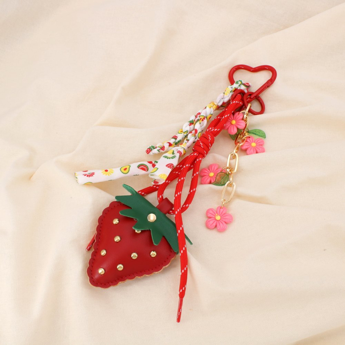 Bijou de sac porte-clés fraise fleur cœur cordon 0825023 rouge