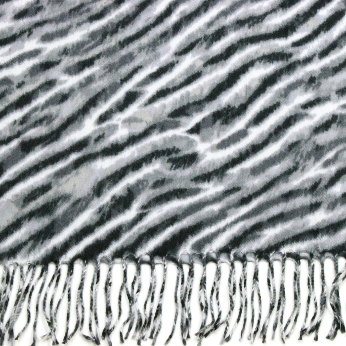 Foulard imprimé motif tigre franges viscose laine 0725506 gris foncé