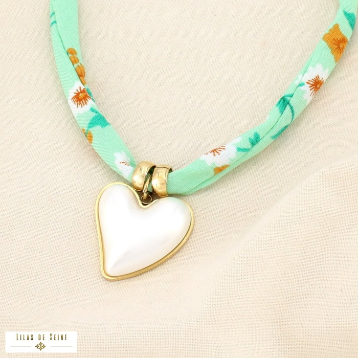 Collier acier résine polyester imprimé floral coeur 0126122 vert