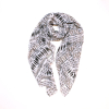 Foulard imprimé graphique rythmé viscose coton 0726018 gris clair