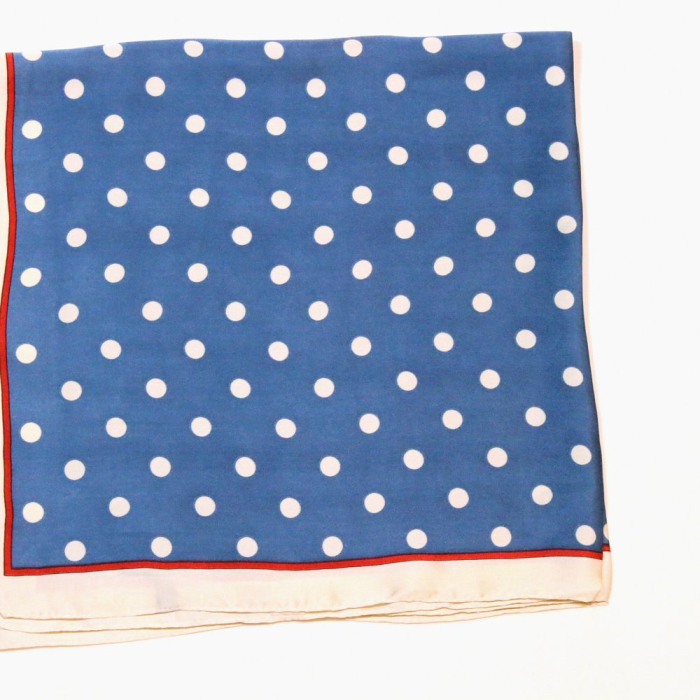 Carré satin imprimé pois touché soie polyester 0726013 bleu