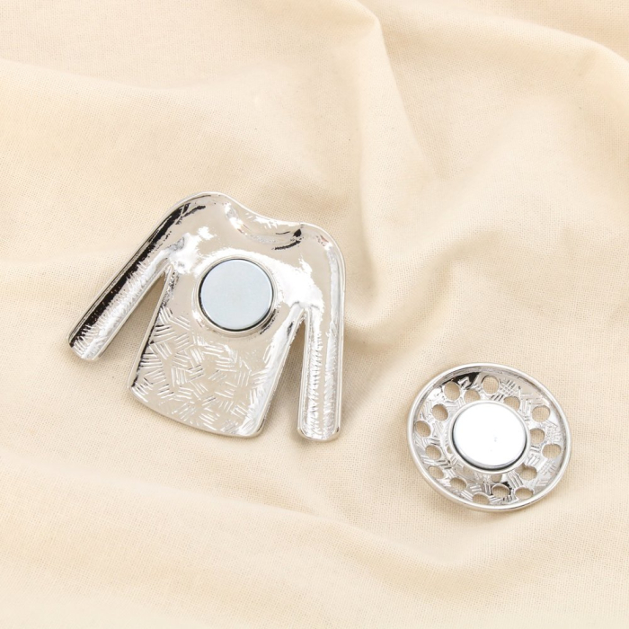 Broche aimantée veste fleur métal émaillé strass 0526040 noir/blanc