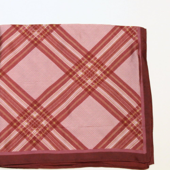 Carré satin motif carreaux touché soie polyester 0726511 rouge bordeaux