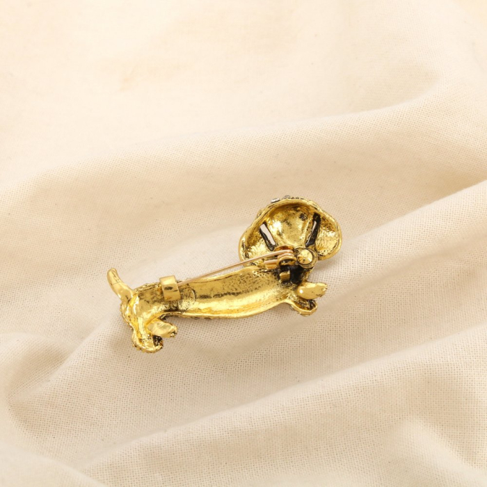 Broche épingle chien teckel métal strass 0526522 doré
